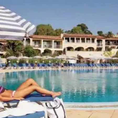 Chez Adriana Appartement Cosy Avec Jardin, Proche Plage Grimaud Exterior foto
