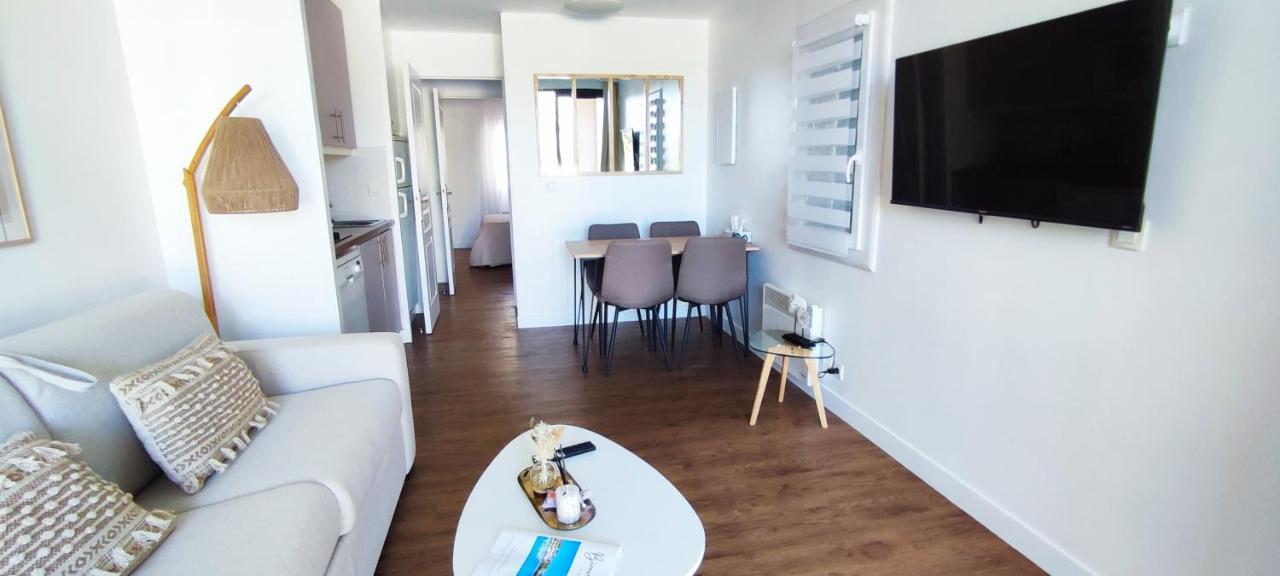 Chez Adriana Appartement Cosy Avec Jardin, Proche Plage Grimaud Exterior foto